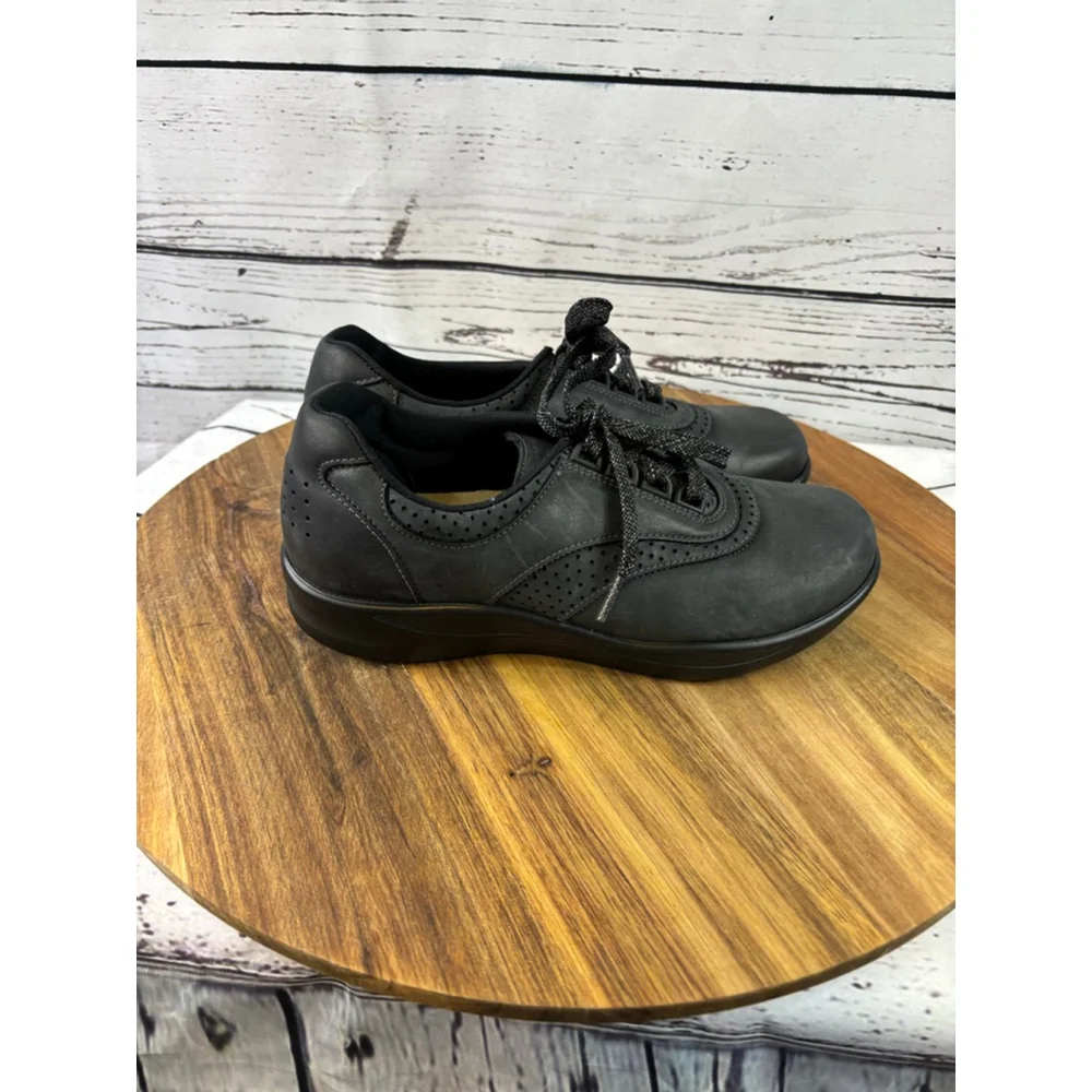Women's SAS Black Leather Lace-Up Sneakers Size 7 - Picture 9 of 13